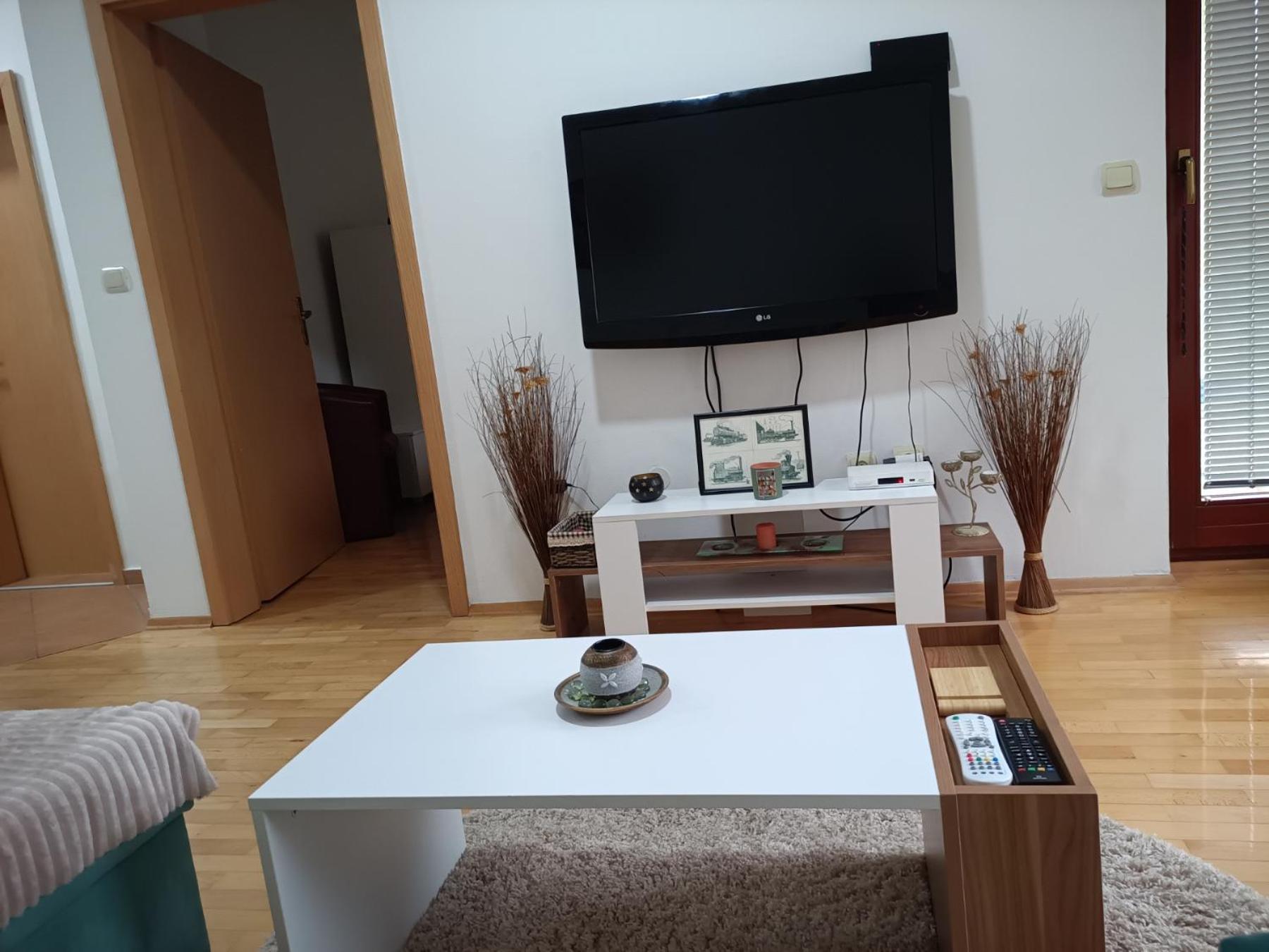 Centar Apartment Aleks スコピエ エクステリア 写真